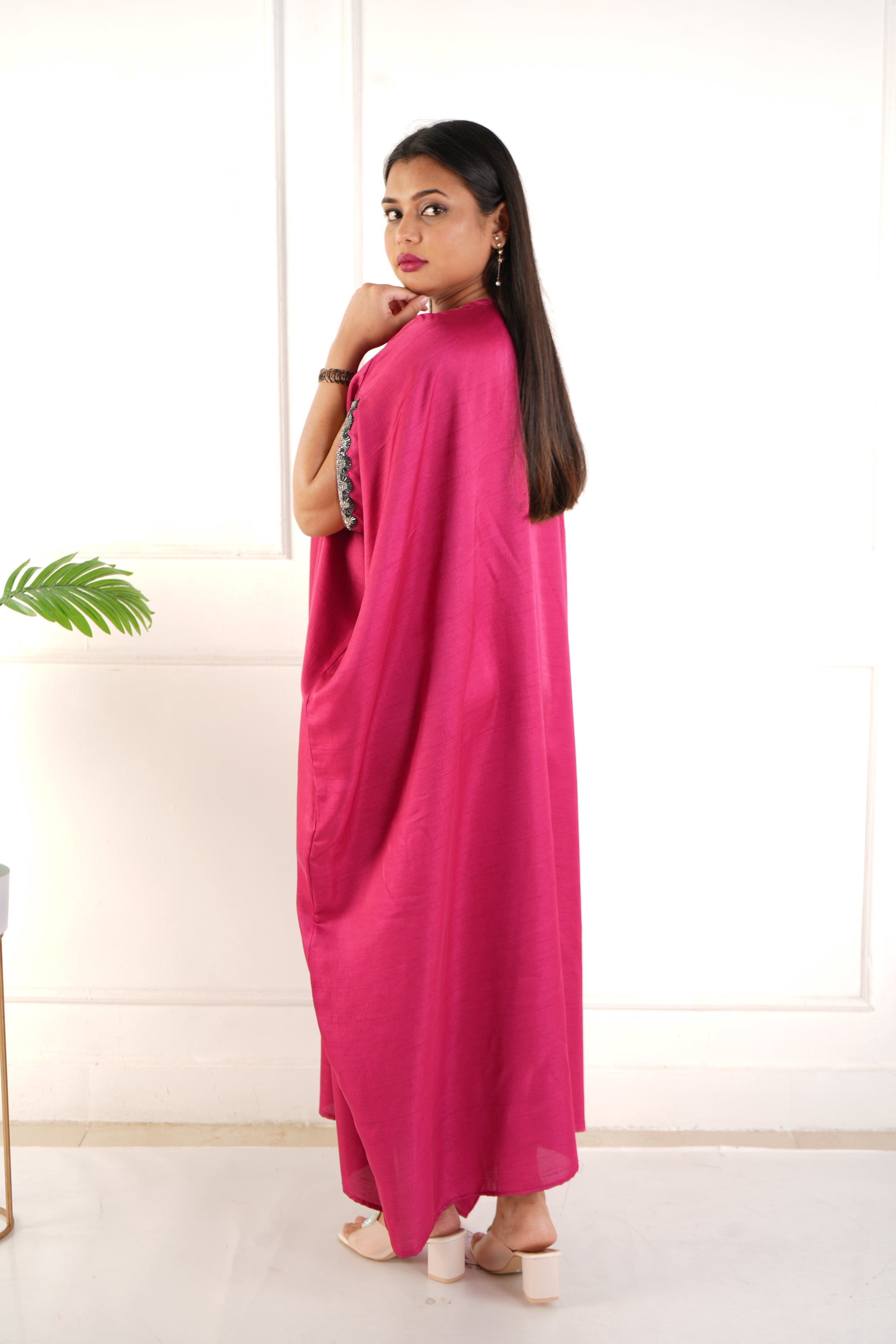 Scarlet kaftan
